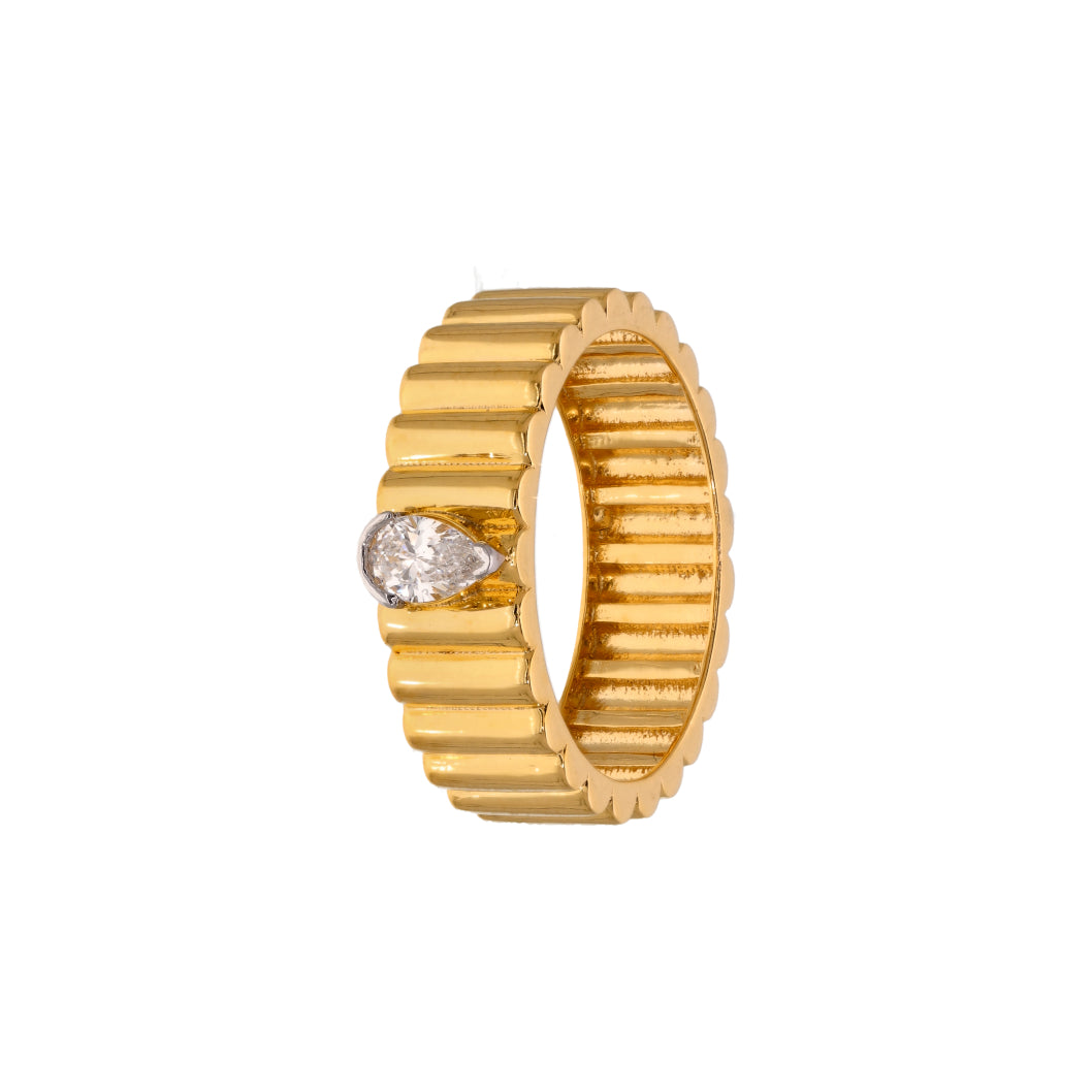 Fusion Crest Lab Diamond Ring