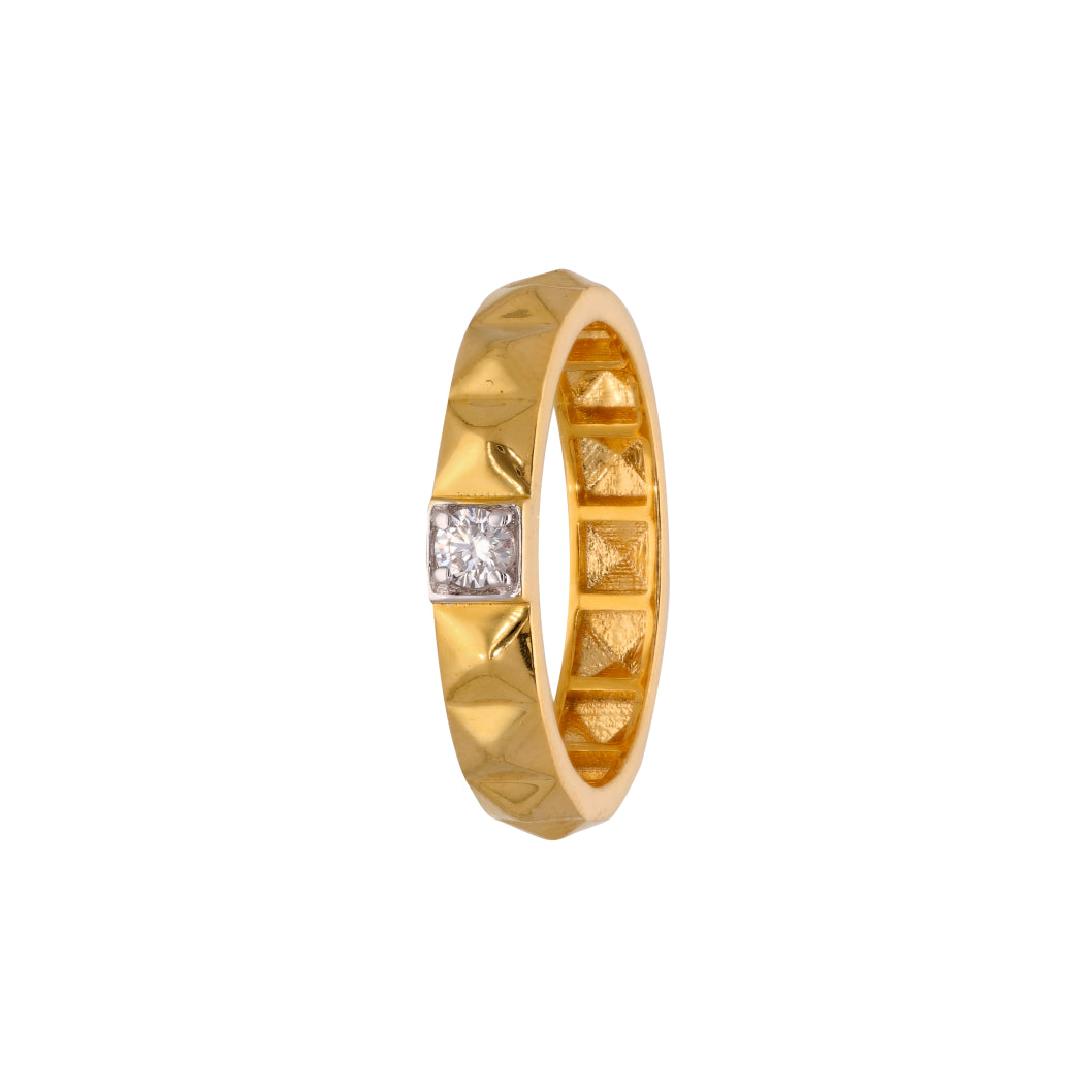 Nova Crest Diamond Ring