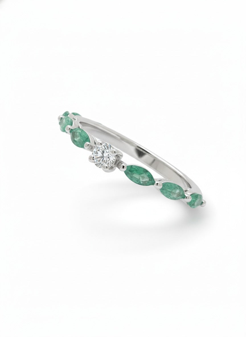 Meadowline Grace Stone Ring– 18K White Gold Rhodium Plated