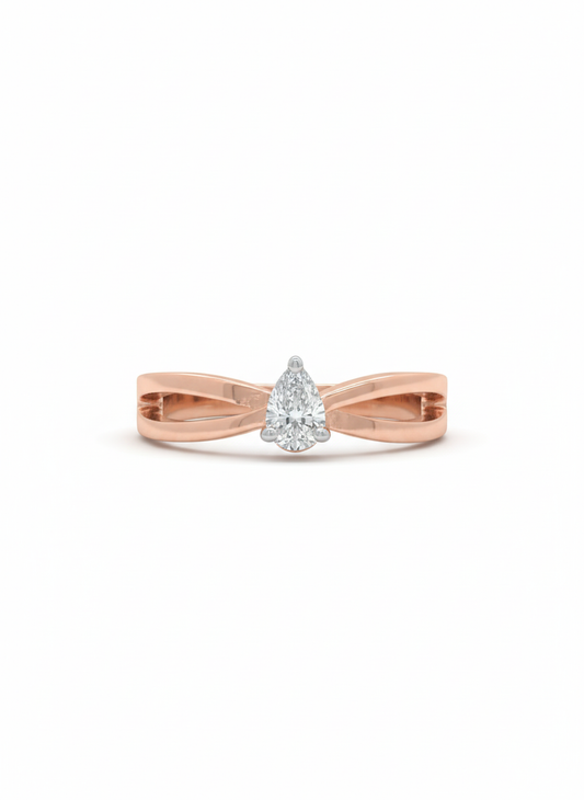 The Horizon Bow Pear Lab Diamond Ring in 18k Rose Gold with Rhodium Finish