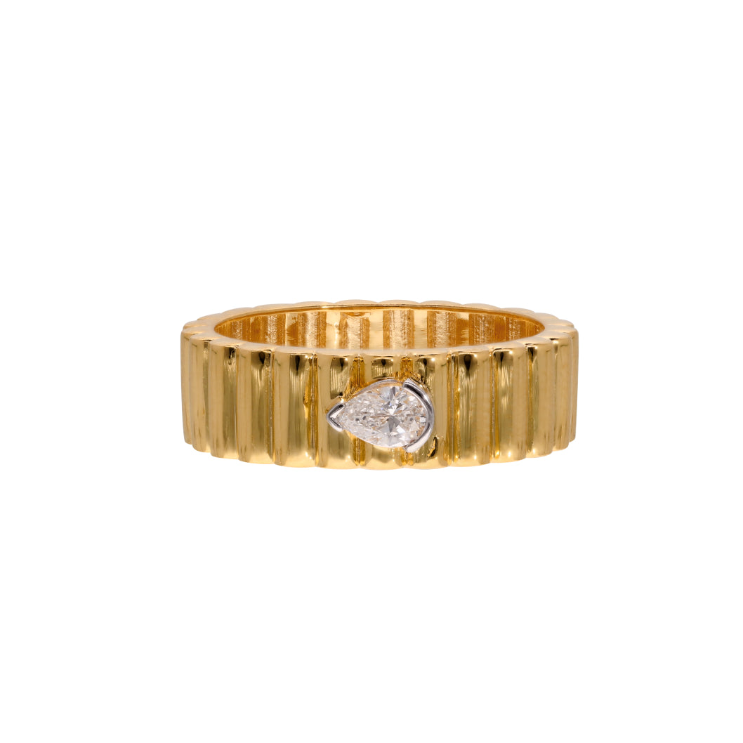 Radiance Band Diamond Ring