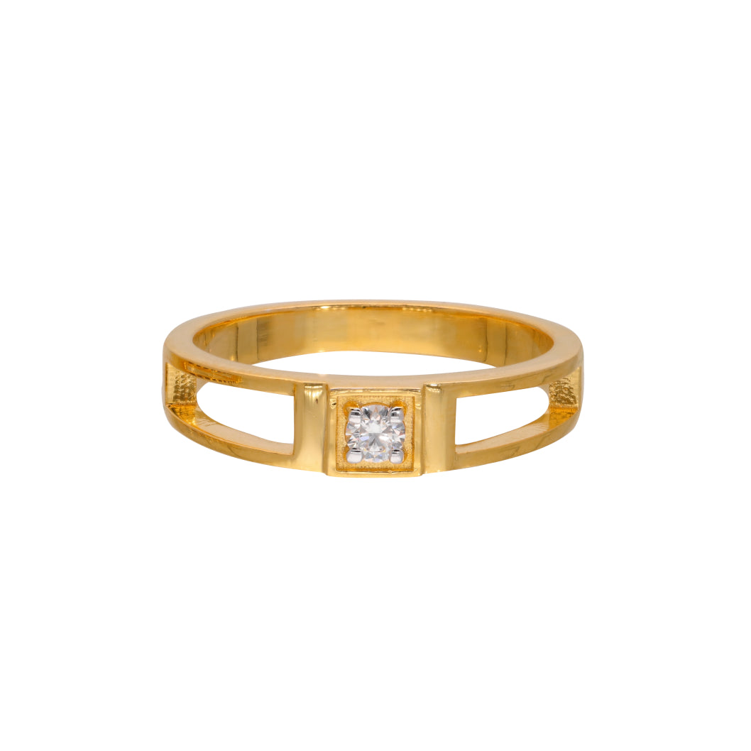Titan Circle Diamond Ring