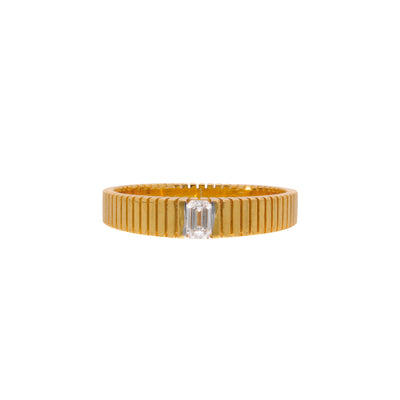 Nova Lumina Diamond Ring
