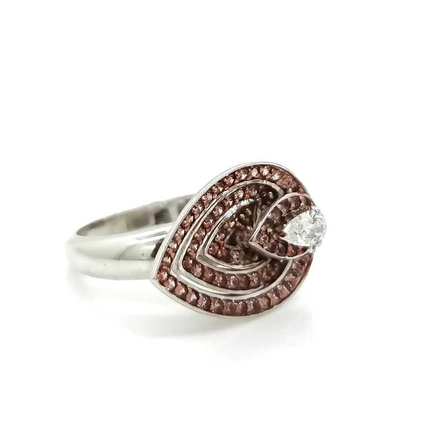 Luminous Leaf Diamond Ring