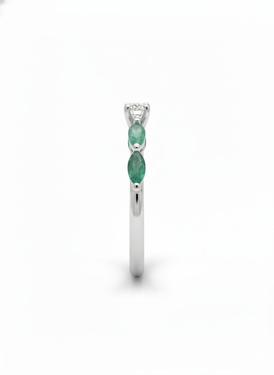 Meadowline Grace Stone Ring– 18K White Gold Rhodium Plated