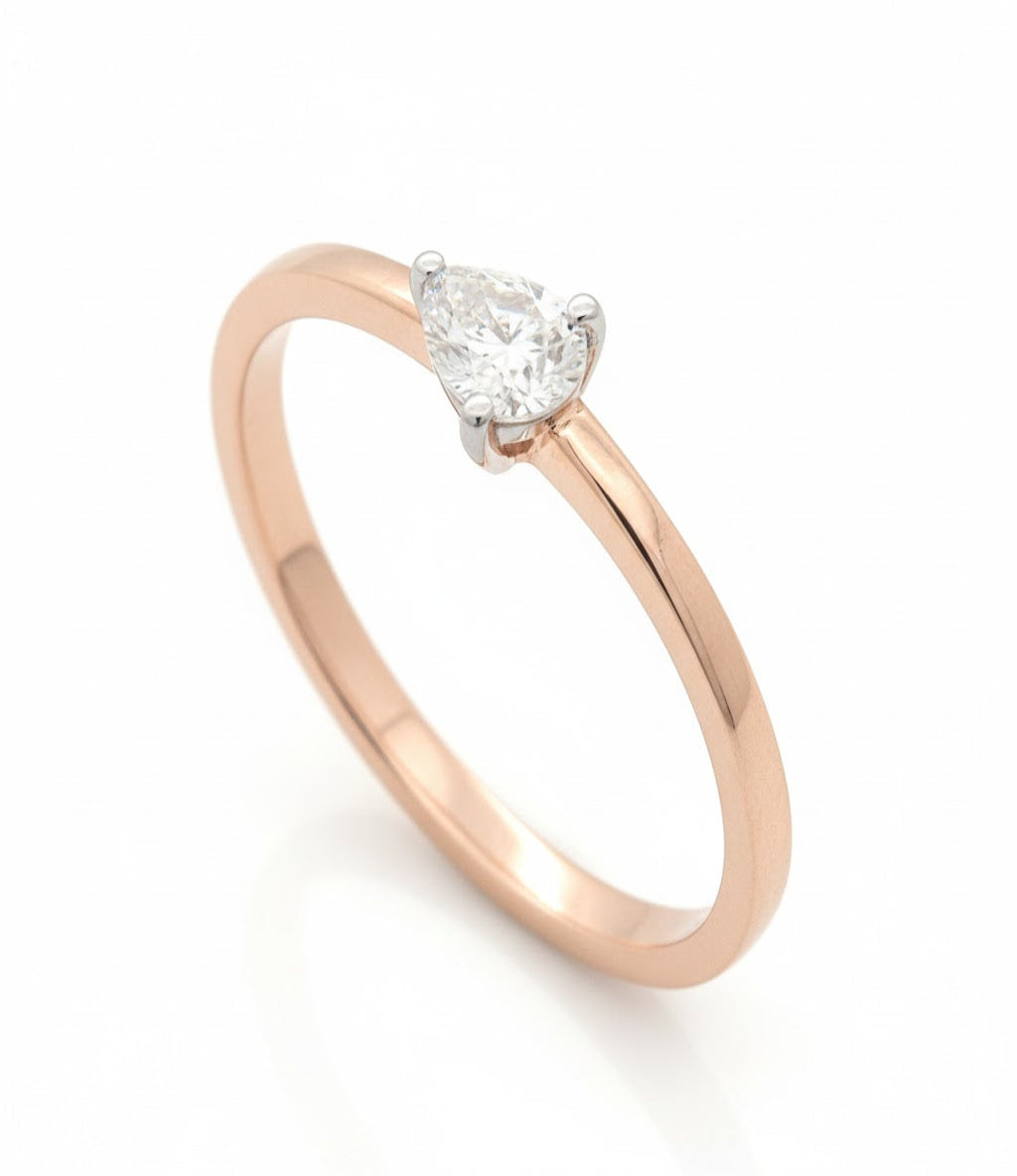 Serin Heartmist Ring – 18K Rose Gold Rhodium Plated