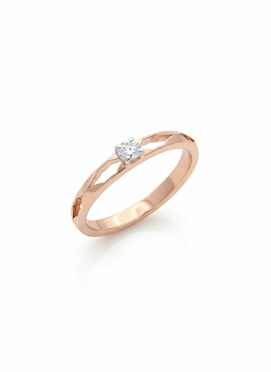 Lysette Linear Diamond Ring – 18K Rose Gold with Rhodium-Plated Edges
